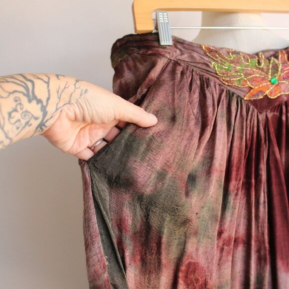 Vintage 1980s 1990s Shorts, Jane Ashley Brown Rayon Tie Dye Loose Pants, Size Sm - Picture 5 of 10